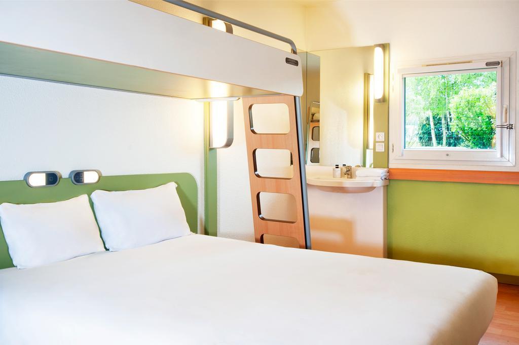 Ibis Budget Редон Екстер'єр фото
